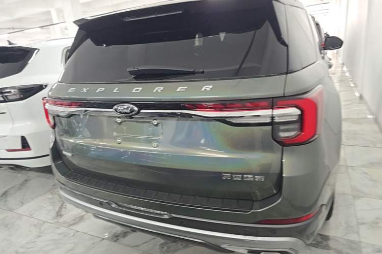 Used Ford Explorer 2023 EcoBoost 285 Rear-Drive Trend Edition 7-Seater Trunk
