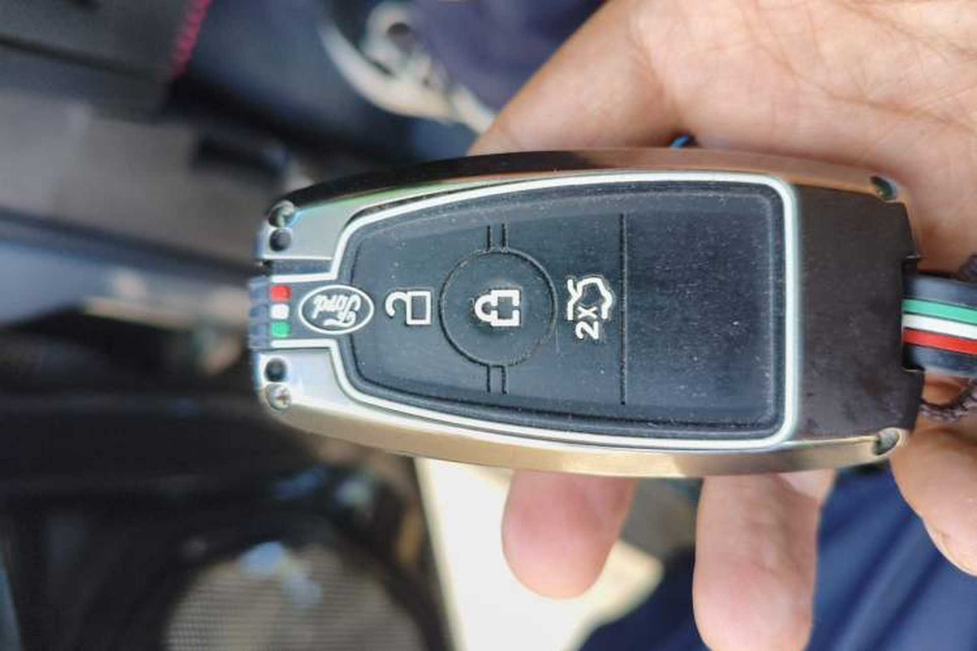 Used Ford Explorer 2023 EcoBoost 285 Kunlun Peak Edition 7-Seater Vehicle Key