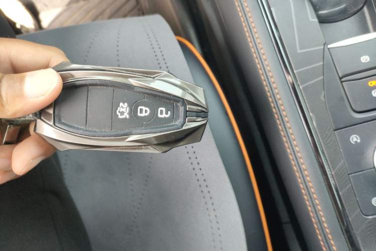 Used Ford Explorer 2023 EcoBoost 285 Kunlun Peak Edition 6-Seater Vehicle Key