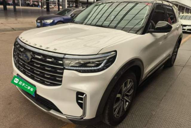 Used Ford Explorer 2023 EcoBoost 285 Four-Wheel Drive Titanium Edition 6 Seats