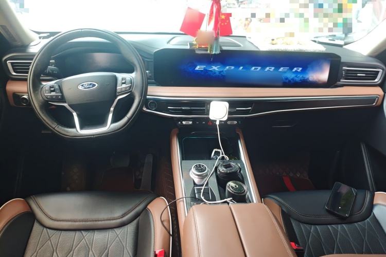 Used Ford Explorer 2023 EcoBoost 285 Four-Wheel Drive Titanium Edition 6 Seats Center Console