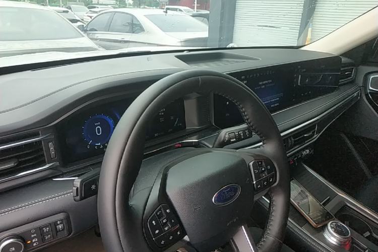 Used Ford Explorer 2023 EcoBoost 285 4x4 Trend Plus Edition 6 Seats Center Console