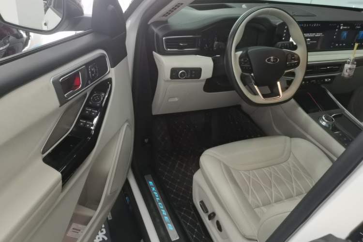Used Ford Explorer 2023 EcoBoost 285 Four-Wheel Drive Red Gold Edition 6 Seats Driver Seat