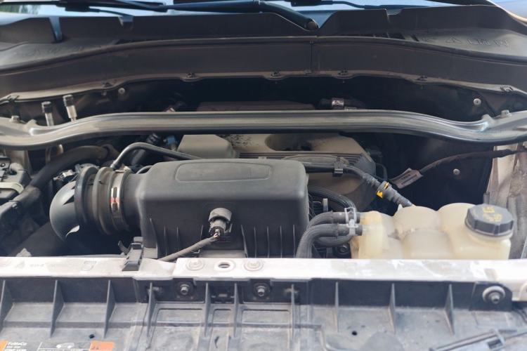 Used Ford Explorer 2023 EcoBoost 285 Four-Wheel Drive Titanium Edition 7-Seater Engine Bay