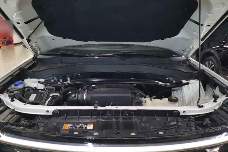 Used Ford Explorer 2023 EcoBoost 285 4x4 ST-LINE 7-Seater Engine Bay