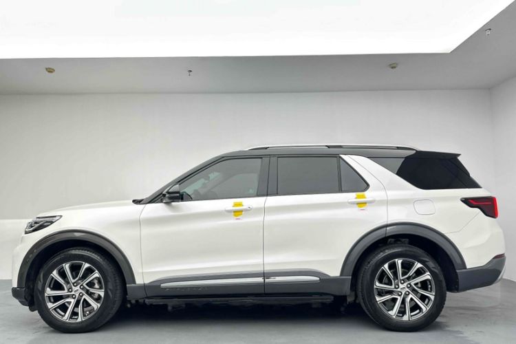 Used Ford Explorer 2023 EcoBoost 285 4x4 Trend Plus Edition 6 Seats Exterior 1