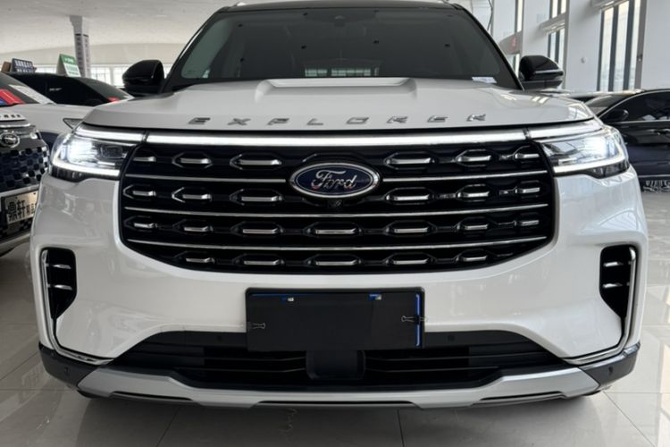 Used Ford Explorer 2023 EcoBoost 285 Four-Wheel Drive Titanium Edition 6 Seats Exterior 1