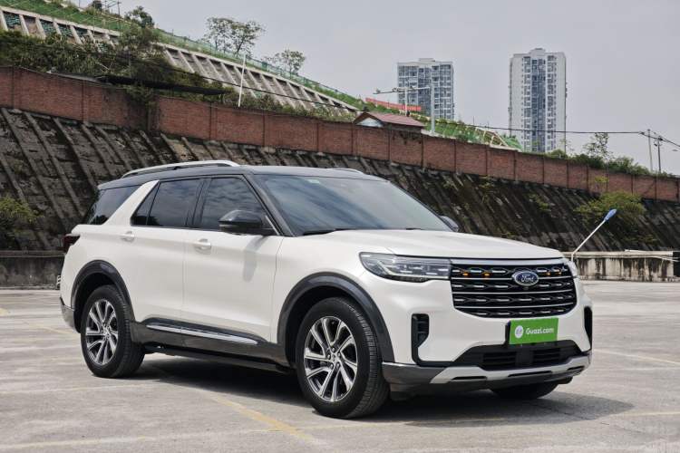 Used Ford Explorer 2023 EcoBoost 285 Four-Wheel Drive Stylish Plus Version 7 Seats Exterior 2
