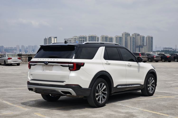 Used Ford Explorer 2023 EcoBoost 285 Four-Wheel Drive Stylish Plus Version 7 Seats Exterior 3