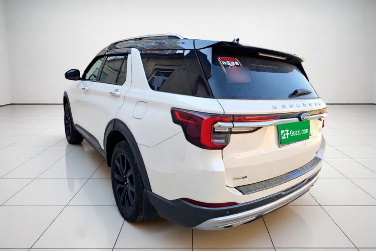 Used Ford Explorer 2023 EcoBoost 285 Four-Wheel Drive Titanium Edition 6 Seats Exterior 3