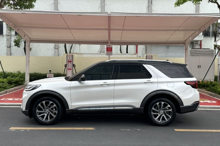 Used Ford Explorer 2023 EcoBoost 285 4x4 Trend Plus Edition 6 Seats Exterior 5