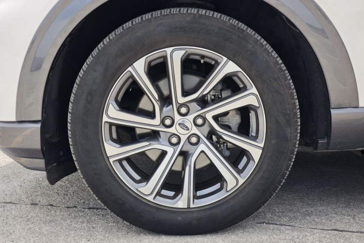Used Ford Explorer 2023 EcoBoost 285 Four-Wheel Drive Stylish Plus Version 7 Seats Exterior 6