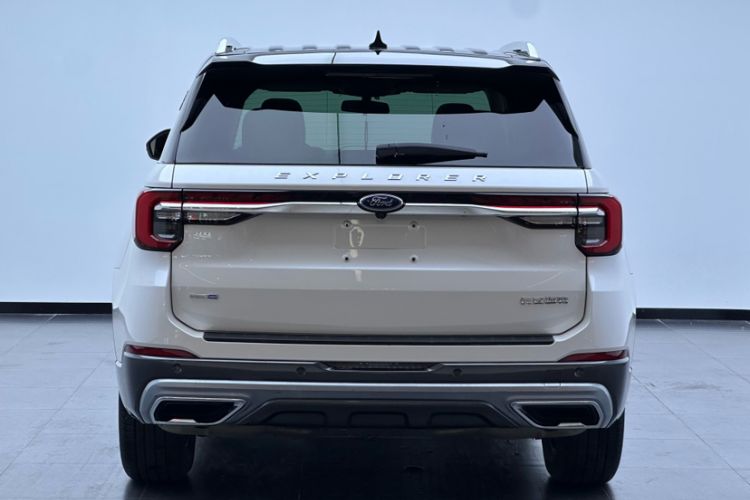 Used Ford Explorer 2023 EcoBoost 285 4x4 Trend Plus Edition 6 Seats Exterior 9