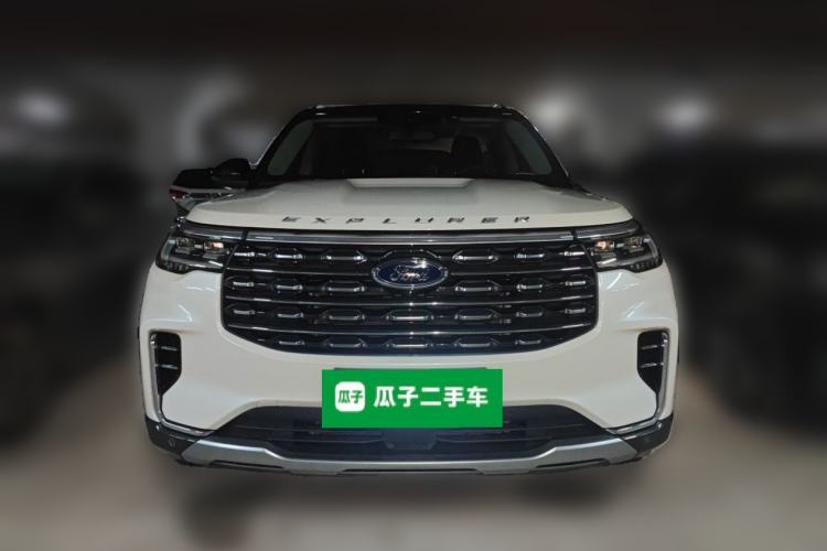 Used Ford Explorer 2023 EcoBoost 285 Four-Wheel Drive Titanium Edition 7-Seater Front