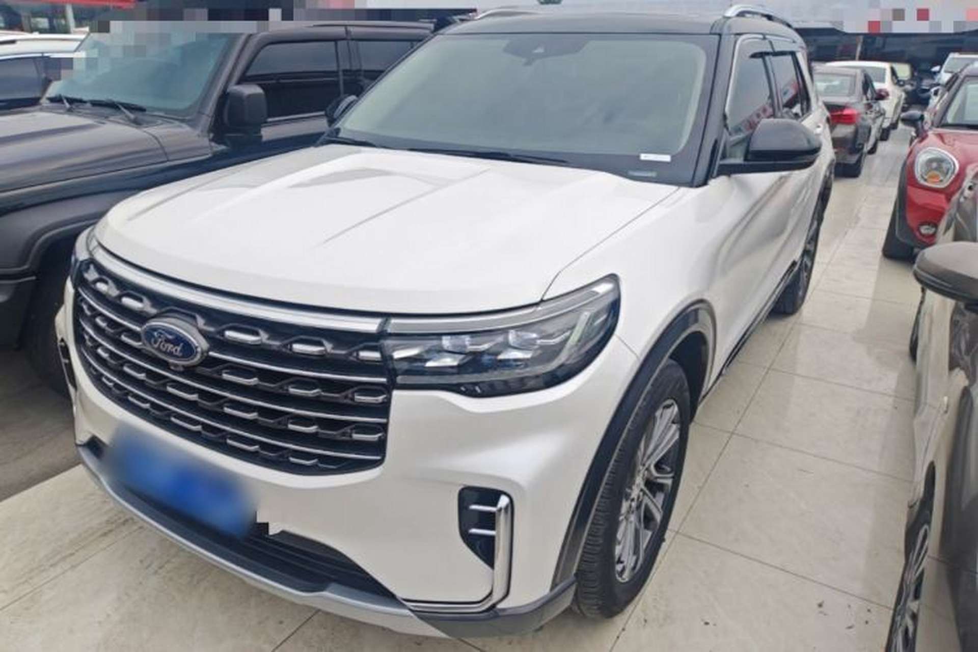 Used Ford Explorer 2023 EcoBoost 285 Four-Wheel Drive Stylish Plus Version 7 Seats Front Left 45 Deg