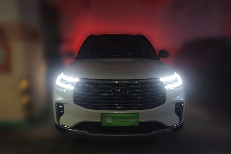 Used Ford Explorer 2023 EcoBoost 285 Four-Wheel Drive Stylish Plus Version 7 Seats Front