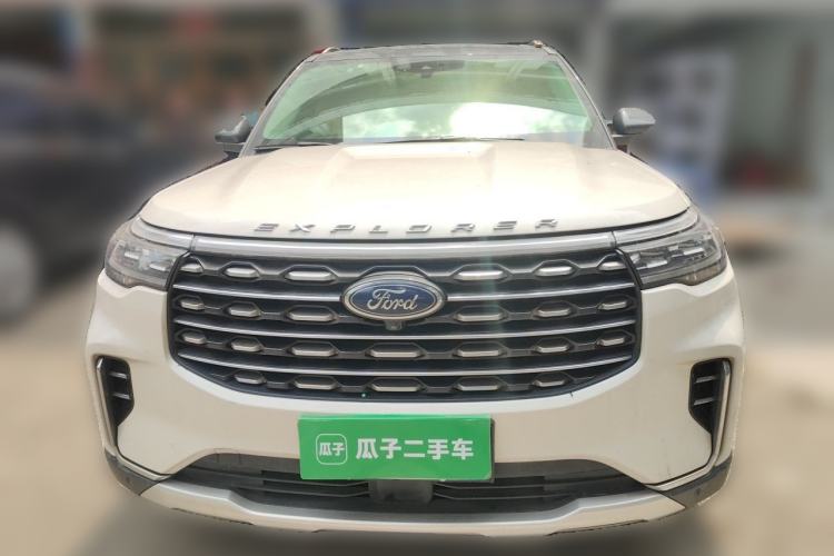 Used Ford Explorer 2023 EcoBoost 285 Four-Wheel Drive Titanium Edition 7-Seater Front