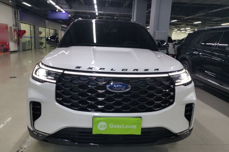 Used Ford Explorer 2023 EcoBoost 285 4x4 ST-LINE 7-Seater Front