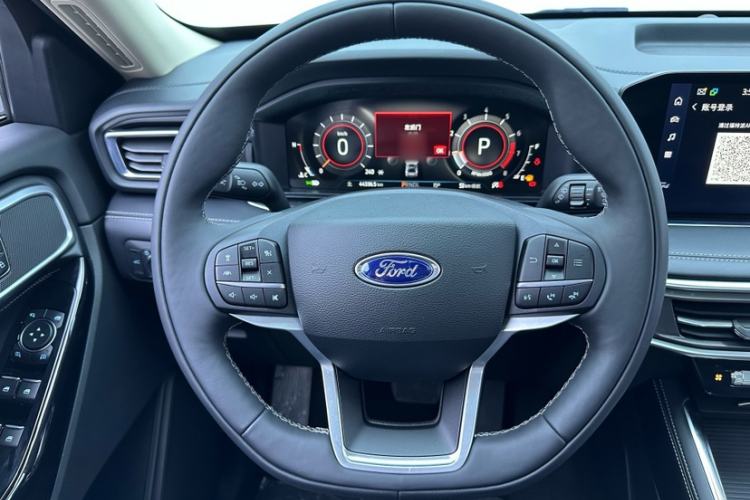 Used Ford Explorer 2023 EcoBoost 285 4x4 Trend Plus Edition 6 Seats Interior 3