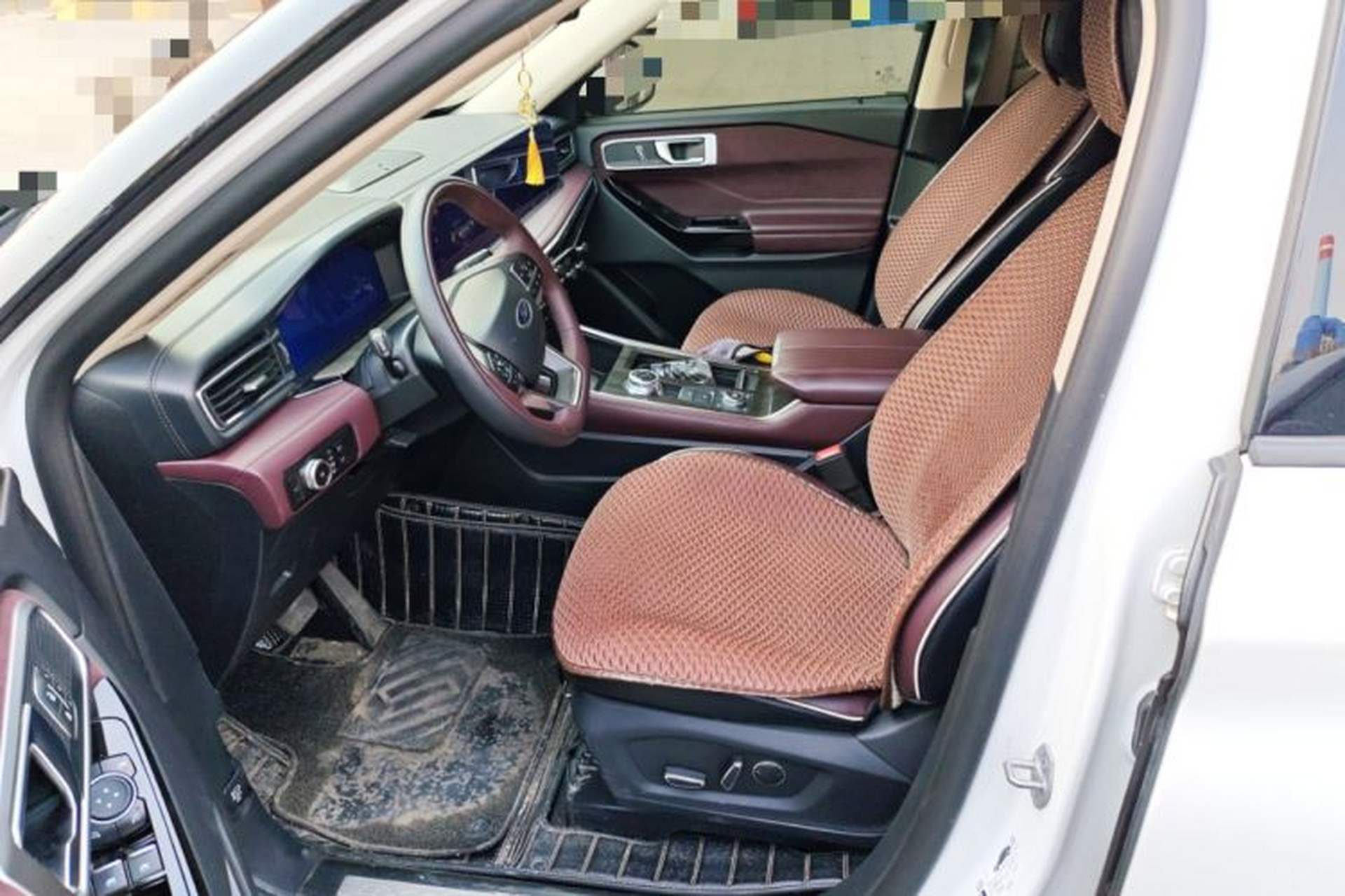 Used Ford Explorer 2023 EcoBoost 285 Four-Wheel Drive Titanium Edition 6 Seats Left Front Seat