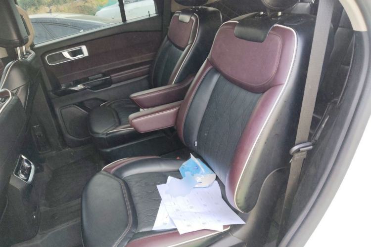 Used Ford Explorer 2023 EcoBoost 285 Four-Wheel Drive Titanium Edition 6 Seats Left Rear Seat