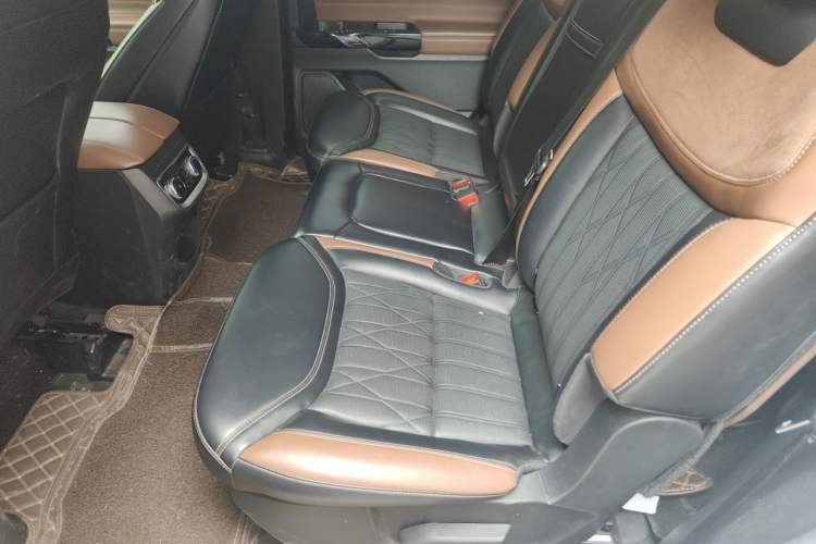 Used Ford Explorer 2023 EcoBoost 285 Four-Wheel Drive Titanium Edition 7-Seater Left Rear Seat