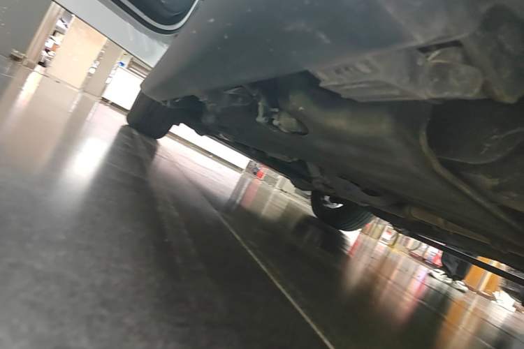 Used Ford Explorer 2023 EcoBoost 285 4x4 Trend Plus Edition 6 Seats Left Side Sill