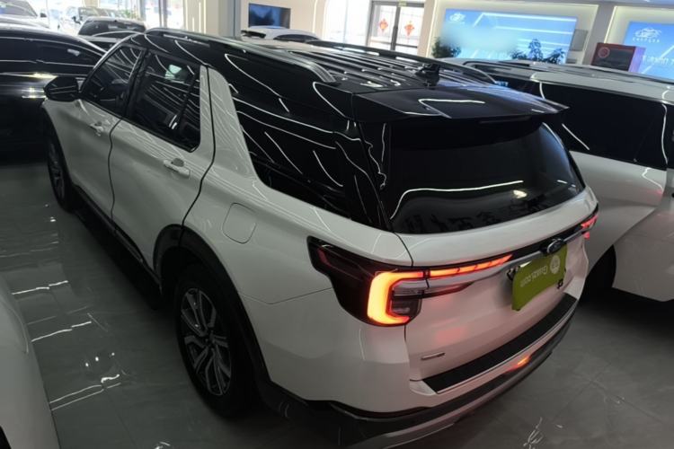 Used Ford Explorer 2023 EcoBoost 285 Four-Wheel Drive Titanium Edition 7-Seater Rear Left 45 Deg