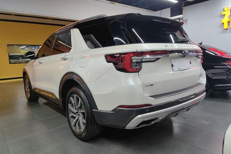 Used Ford Explorer 2023 EcoBoost 285 Four-Wheel Drive Titanium Edition 7-Seater Rear Left 45 Deg