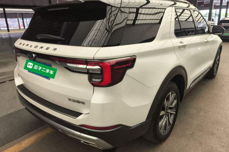 Used Ford Explorer 2023 EcoBoost 285 Four-Wheel Drive Titanium Edition 6 Seats Rear Right 45 Deg
