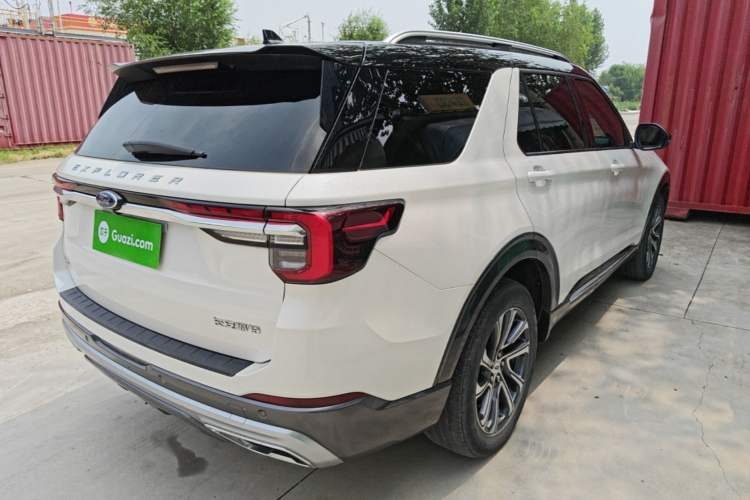 Used Ford Explorer 2023 EcoBoost 285 Four-Wheel Drive Stylish Plus Version 7 Seats Rear Right 45 Deg