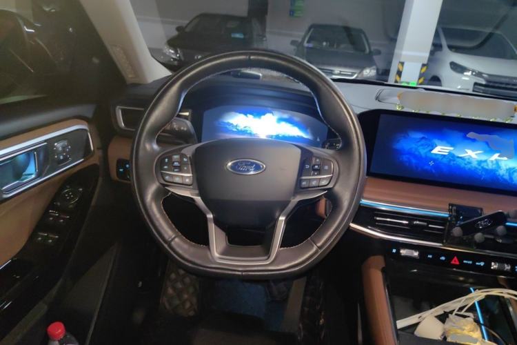 Used Ford Explorer 2023 EcoBoost 285 Four-Wheel Drive Titanium Edition 6 Seats Steering Wheel