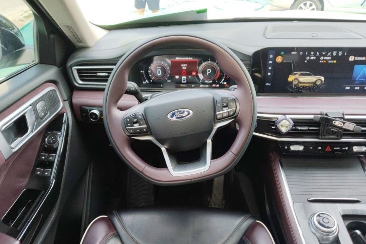 Used Ford Explorer 2023 EcoBoost 285 Four-Wheel Drive Titanium Edition 6 Seats Steering Wheel