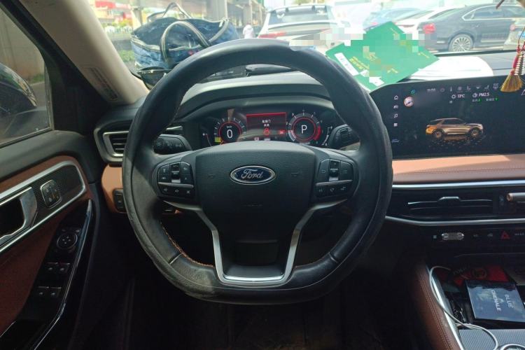 Used Ford Explorer 2023 EcoBoost 285 Four-Wheel Drive Titanium Edition 7-Seater Steering Wheel