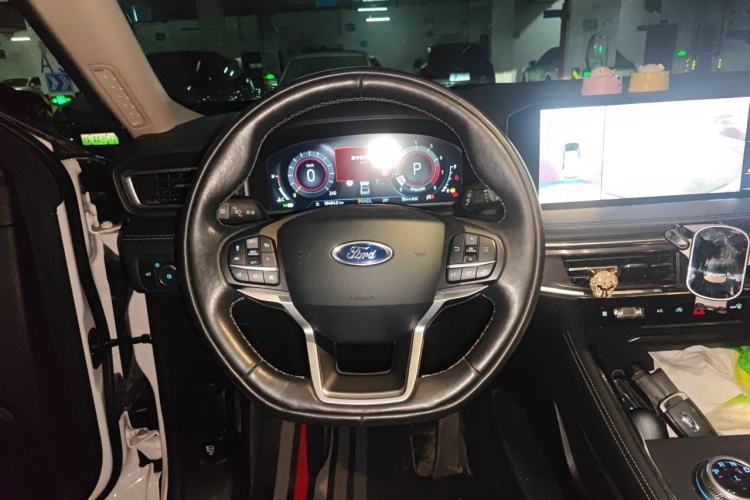 Used Ford Explorer 2023 EcoBoost 285 4x4 Trend Plus Edition 6 Seats Steering Wheel
