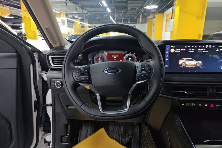 Used Ford Explorer 2023 EcoBoost 285 4x4 Trend Plus Edition 6 Seats Steering Wheel