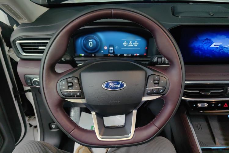 Used Ford Explorer 2023 EcoBoost 285 Four-Wheel Drive Titanium Edition 6 Seats Steering Wheel