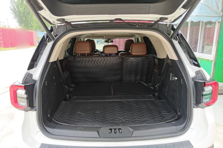 Used Ford Explorer 2023 EcoBoost 285 Four-Wheel Drive Stylish Plus Version 7 Seats Trunk