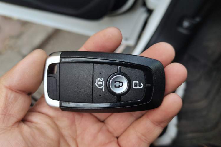 Used Ford Explorer 2023 EcoBoost 285 Kunlun Peak Edition 7-Seater Vehicle Key