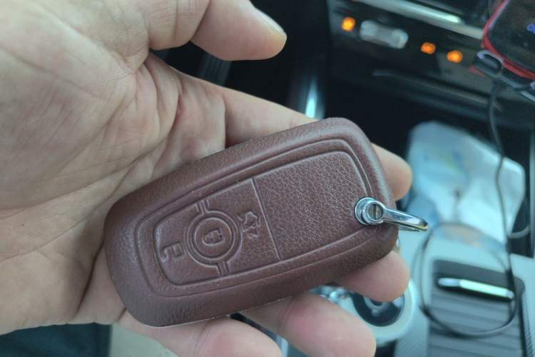 Used Ford Explorer 2023 EcoBoost 285 4x4 ST-LINE 7-Seater Vehicle Key