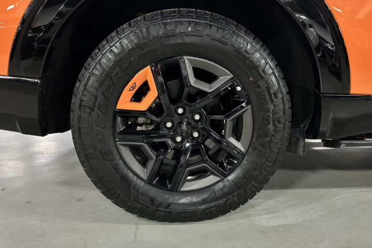 Used Ford Explorer 2023 EcoBoost 285 Kunlun Peak Edition 7-Seater Exterior 7