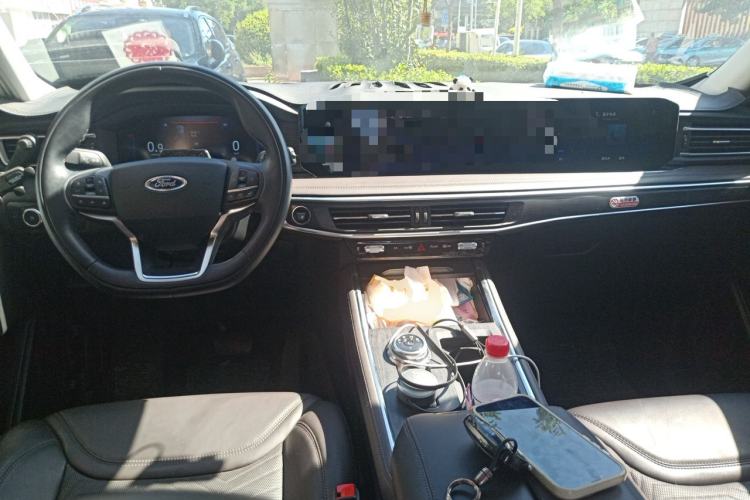 Used Ford Explorer 2024 2.3T EcoBoost Four-Wheel Drive Titanium Edition 6 Seats Center Console