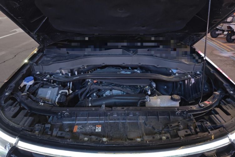 Used Ford Explorer 2024 2.3T EcoBoost All-Wheel Drive ST-LINE 6-Seater Engine Bay