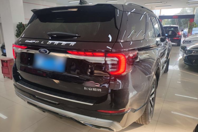 Used Ford Explorer 2024 2.3T EcoBoost Four-Wheel Drive Titanium Edition 6 Seats Exterior 5