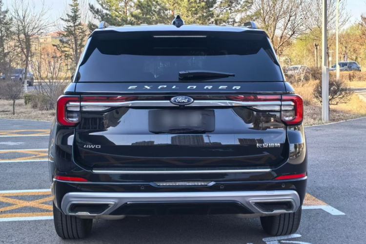 Used Ford Explorer 2024 2.3T EcoBoost Four-Wheel Drive Titanium Edition 6 Seats Exterior 6