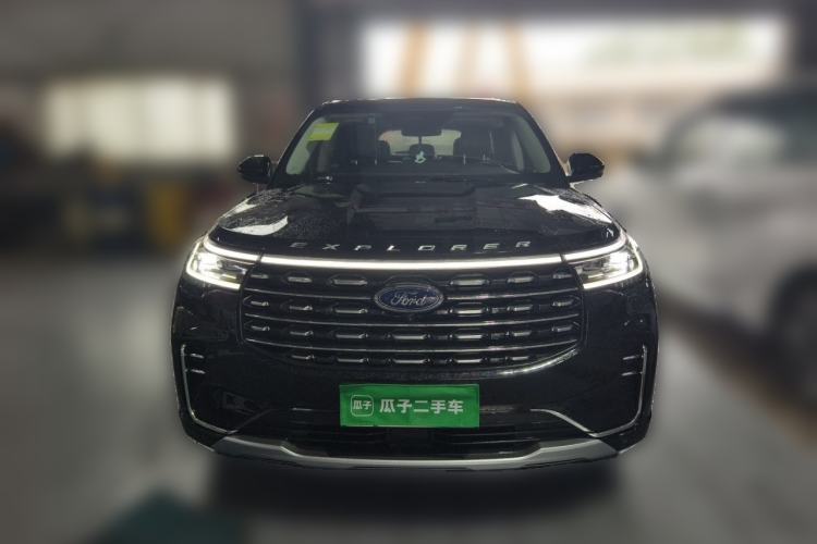 Used Ford Explorer 2024 2.3T EcoBoost Four-Wheel Drive Titanium Edition 7 Seats Front