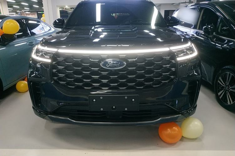 Used Ford Explorer 2024 2.3T EcoBoost 4x4 ST-LINE 7-Seater Front