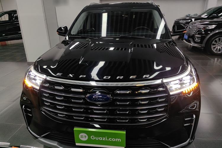 Used Ford Explorer 2024 2.3T EcoBoost All-Wheel Drive Stylish Plus Version 7 Seats Front