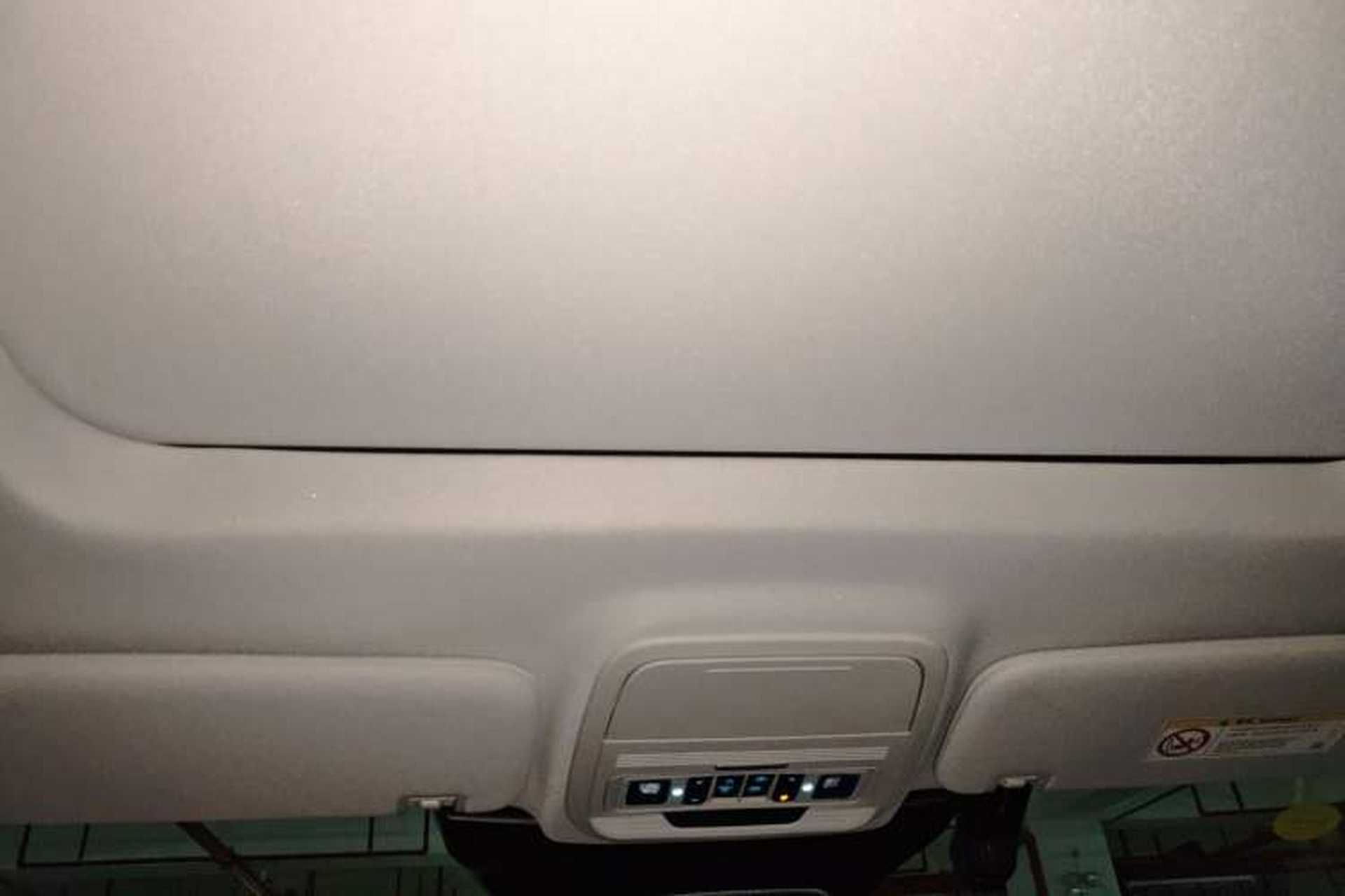 Used Ford Explorer 2024 2.3T EcoBoost Four-Wheel Drive Titanium Edition 6 Seats Headliner
