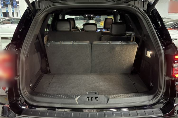 Used Ford Explorer 2024 2.3T EcoBoost Kunlun Peak Edition 7-Seater Interior 5